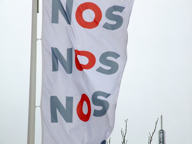 NOS-vlag in Hilversum